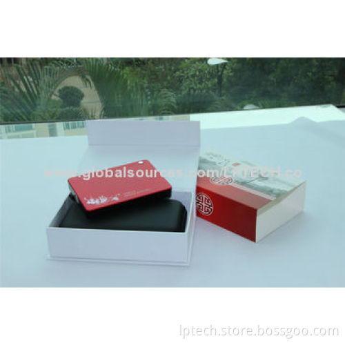 2014 New Style Alternated Power Bank with Dual USB Output and Capacity of 5,000mAh